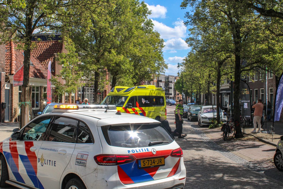 Fietser ernstig gewond na botsing met racefietser in Bolsward