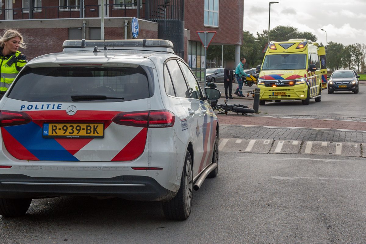 Fatbiker gewond na aanrijding met auto in Sneek