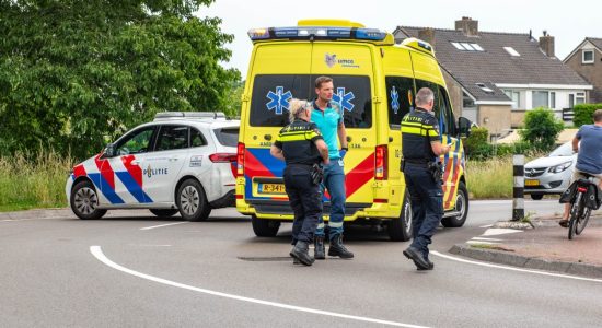Voetganger geschept door automobilist in Sneek