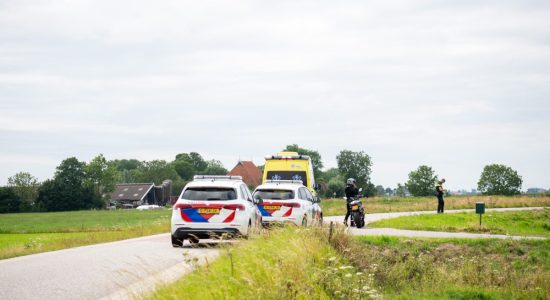 Motorrijder gewond na val met motor in Abbega