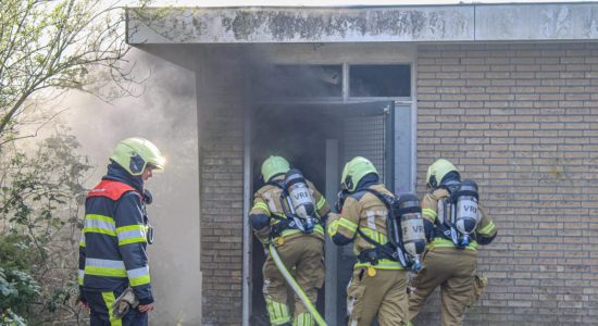 Veel rookontwikkeling bij brand in oude voetbalkantine Bolsward