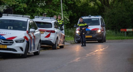 Gewonde bij grote vechtpartij op sportterrein, politie zoekt getuigen