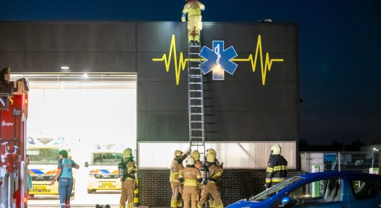 Blauwe rook in ambulancepost Sneek zorgt voor inzet brandweer