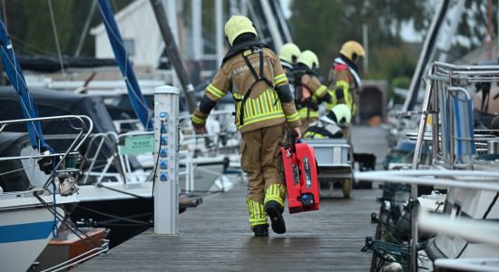 Stankoverlast door loodzuuraccu’s bij jachthaven De Domp
